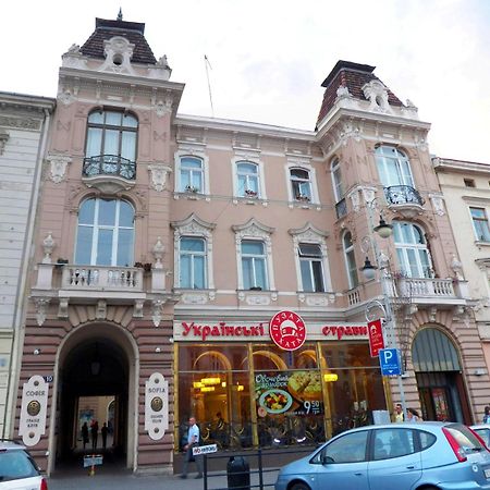 Exclusive Apartment On Shevchenko Avenue 10 Liov Exterior foto